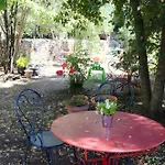Bed & Breakfast Mas Abicou Vezenobres