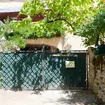 Mas Abicou Bed & Breakfast